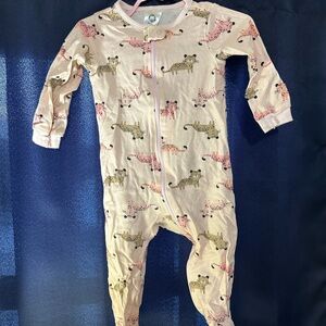 6 pack Gerber Pink Animal Print Kids Footie